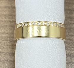 Wedding Band in Yellow Gold 18k with Diamond