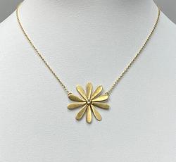 Necklace in Yellow Gold 18k with Diamond